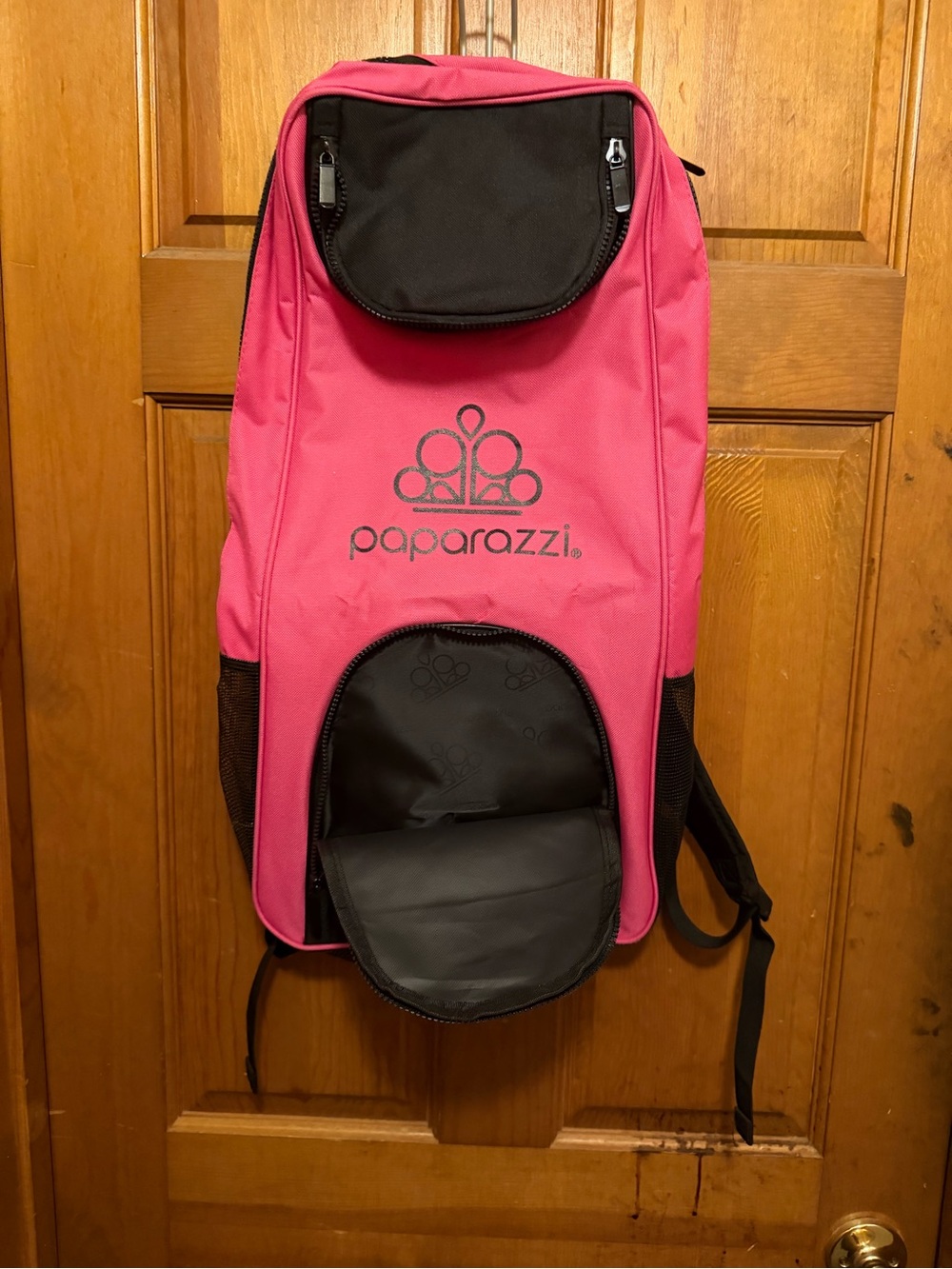 paparazzi Hot Pink and Black snorkel/scuba backpack